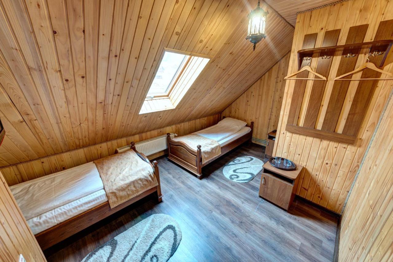 Hôtel Milli & Jon à Bukovel Extérieur photo